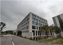 湖州欣世纪建筑系统有限公司宿舍大楼窗帘工程