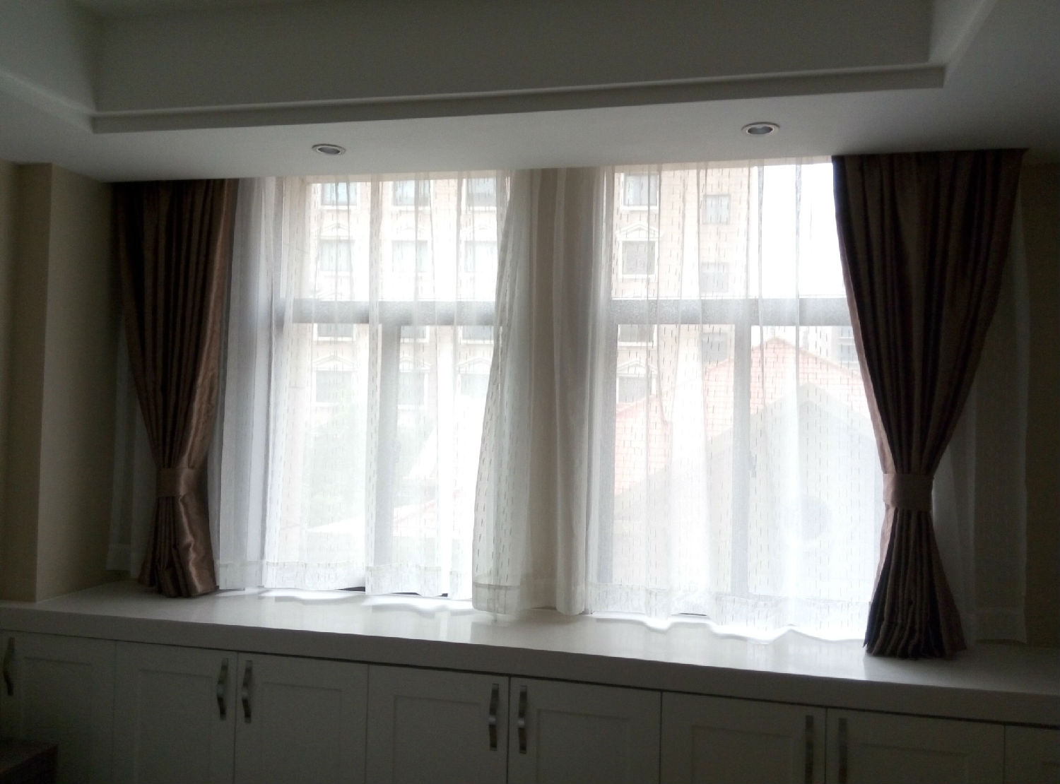 上海皇室堡酒店公寓窗帘工程